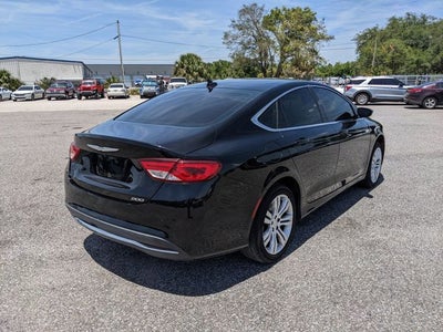 2015 Chrysler 200 Limited