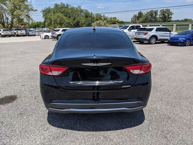 2015 Chrysler 200 Limited