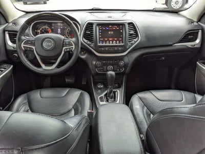 2017 Jeep Cherokee Overland