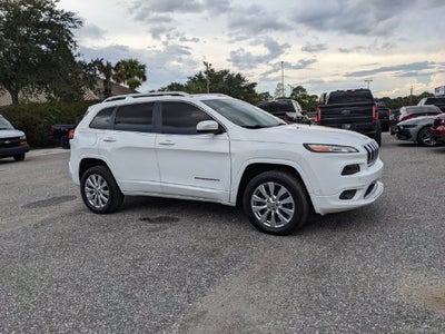 2017 Jeep Cherokee Overland