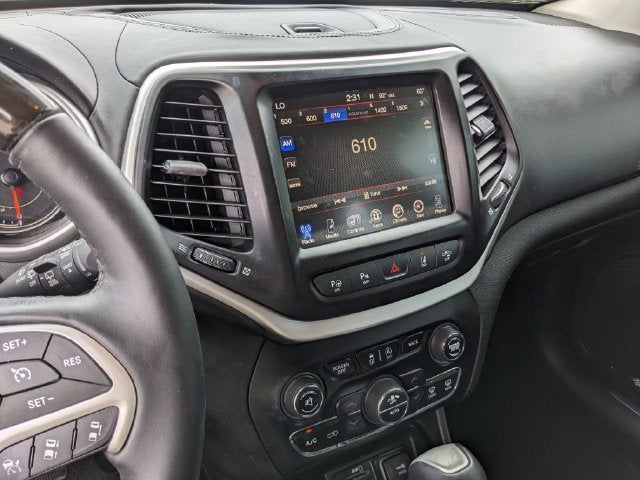 2017 Jeep Cherokee Overland
