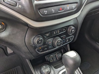 2017 Jeep Cherokee Overland