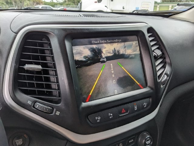2017 Jeep Cherokee Overland