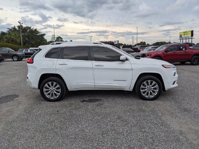 2017 Jeep Cherokee Overland