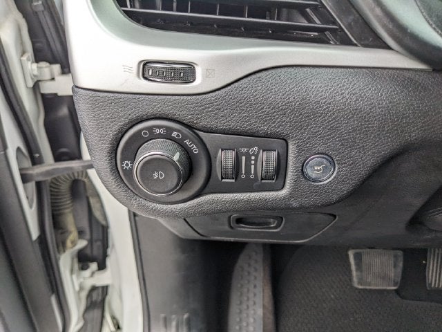 2017 Jeep Cherokee Overland