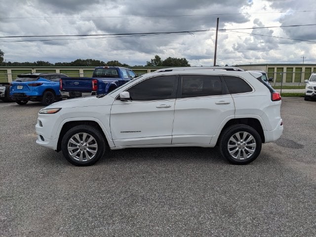 2017 Jeep Cherokee Overland
