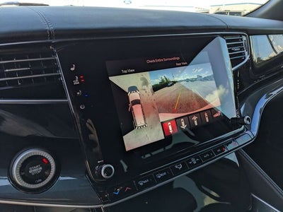 2023 Jeep Wagoneer Base
