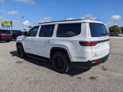 2023 Jeep Wagoneer Base