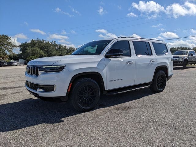 2023 Jeep Wagoneer Base