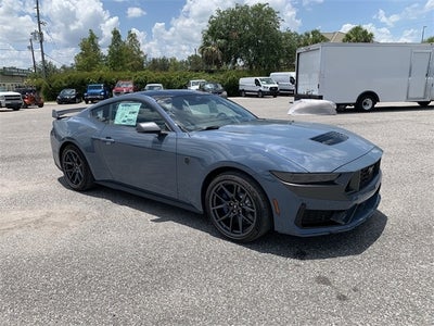 2025 Ford Mustang Dark Horse