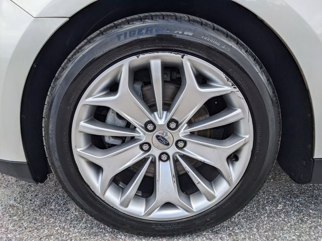 2018 Ford Taurus Limited