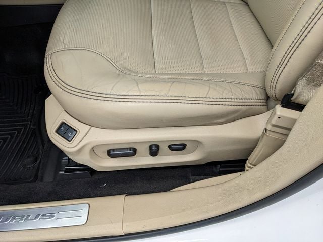 2018 Ford Taurus Limited