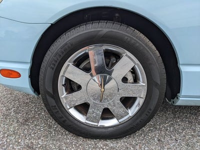 2003 Ford Thunderbird Base