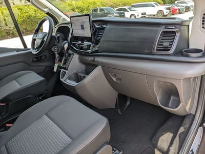 2025 Ford Transit-350 XLT 15 passenger