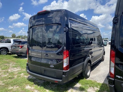 2025 Ford Transit-350 XLT 15 passenger