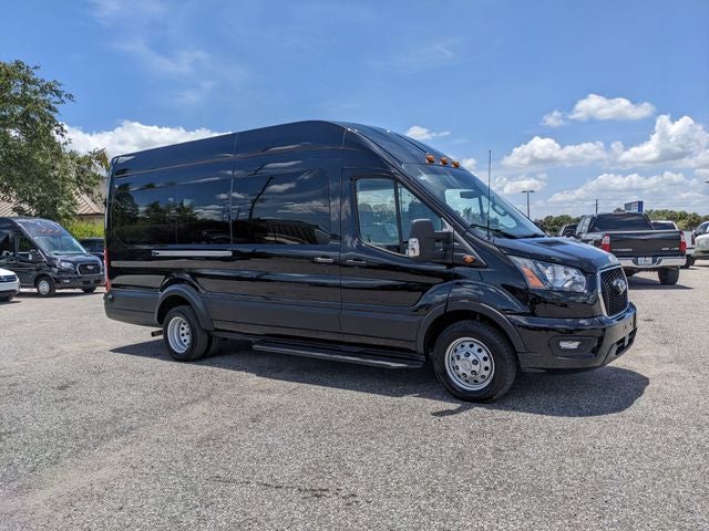 2024 Ford Transit-350 XLT 15 passenger