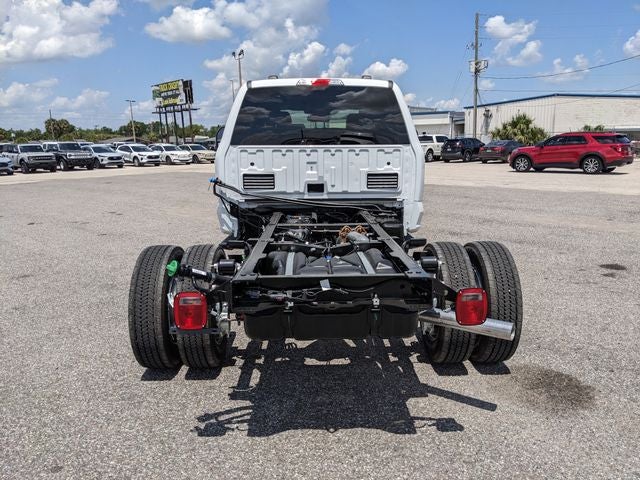 2026 Ford F-450SD Lariat DRW