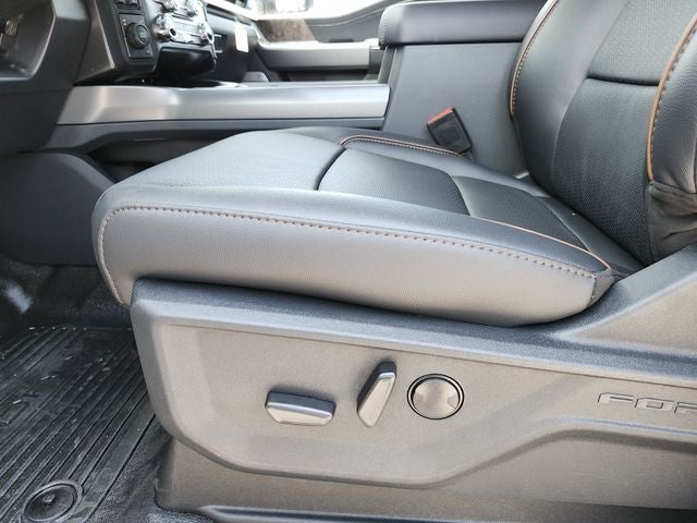 2026 Ford F-450SD Lariat DRW