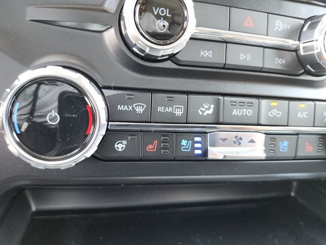 2026 Ford F-450SD Lariat DRW