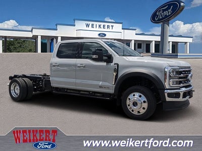 2026 Ford F-450SD Lariat DRW