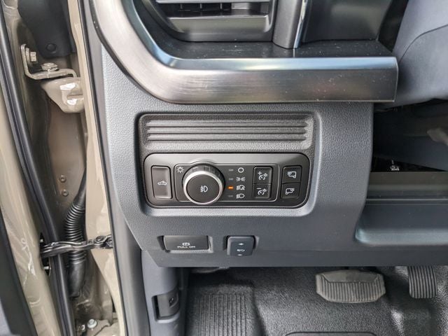 2026 Ford F-450SD Lariat DRW