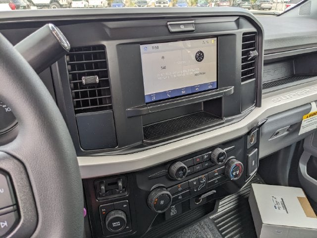 2027 Ford F-350SD XL DRW