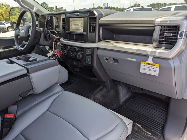 2026 Ford F-600SD XL