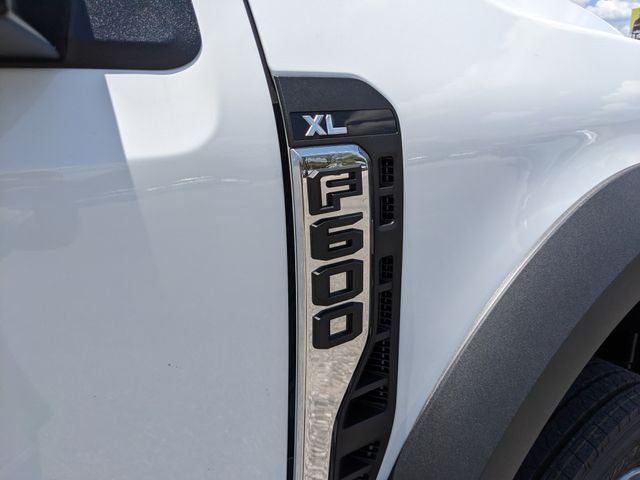 2026 Ford F-600SD XL