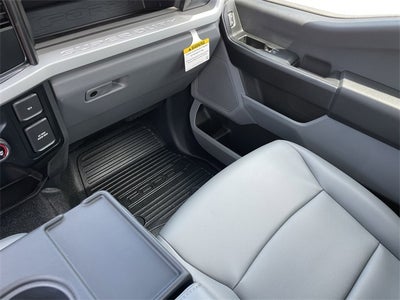 2025 Ford F-600SD XL