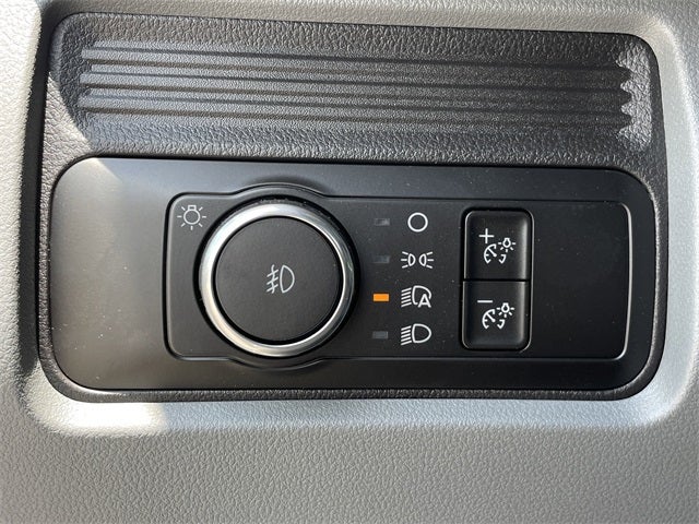 2025 Ford F-600SD XL