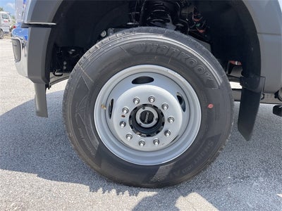 2025 Ford F-600SD XL