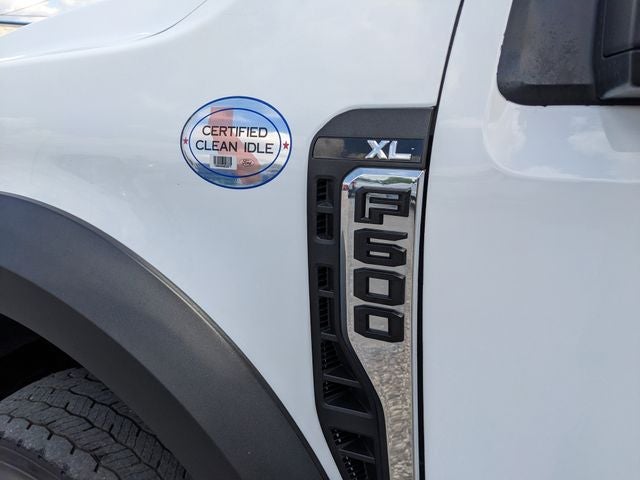 2023 Ford F-600SD XL