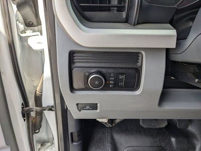 2023 Ford F-600SD XL
