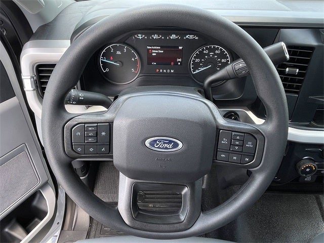 2025 Ford F-600SD XL