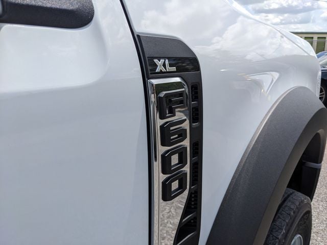 2026 Ford F-600SD XL
