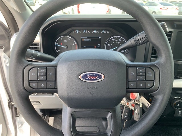 2025 Ford F-600SD XL