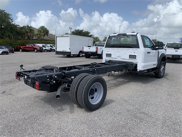 2025 Ford F-600SD XL