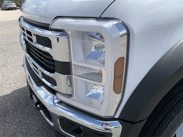 2025 Ford F-600SD XL