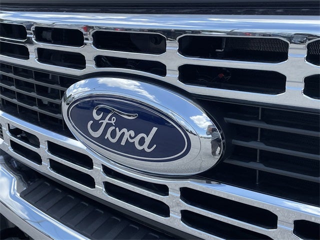 2025 Ford F-600SD XL