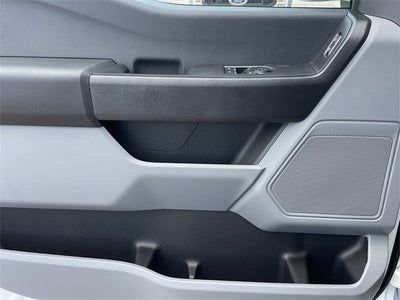 2025 Ford F-600SD XL