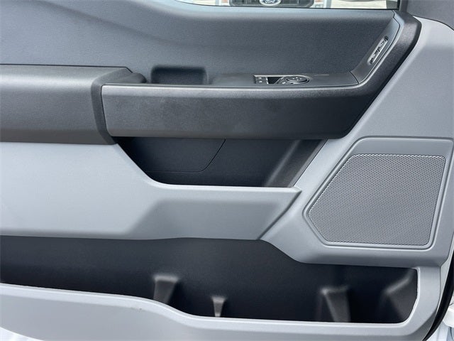 2025 Ford F-600SD XL