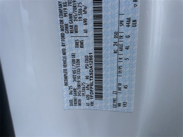 2025 Ford F-600SD XL