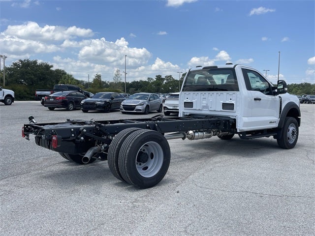 2025 Ford F-600SD XL