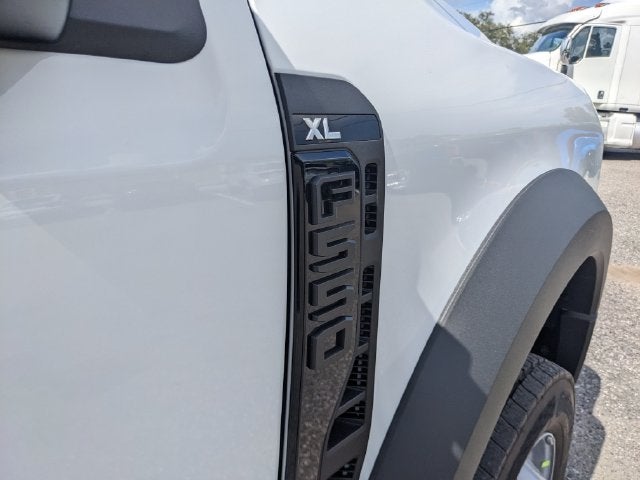 2027 Ford F-550SD XL DRW