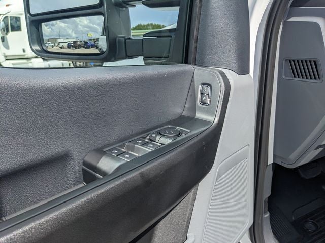 2027 Ford F-550SD XL DRW