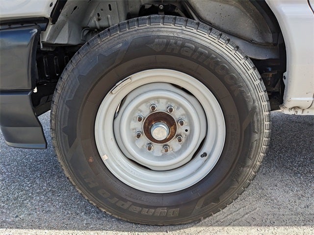 2023 Ford E-350SD Base Cutaway