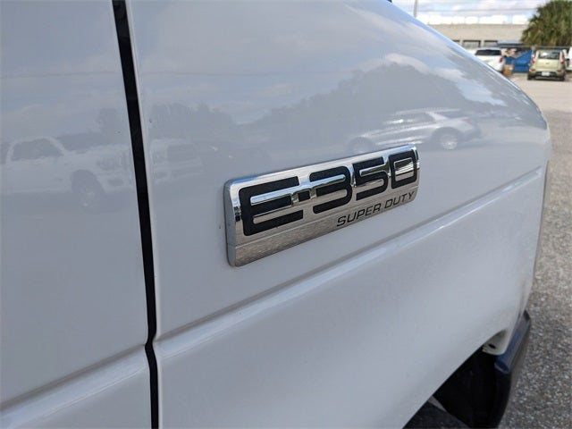 2023 Ford E-350SD Base Cutaway