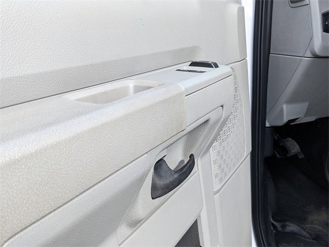 2023 Ford E-350SD Base Cutaway