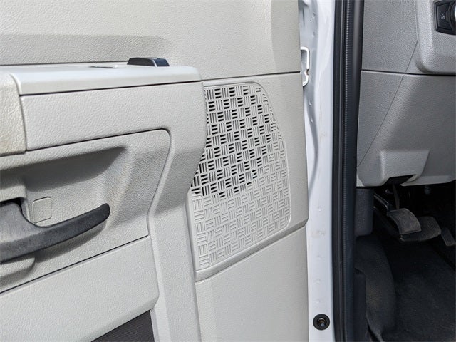 2023 Ford E-350SD Base Cutaway