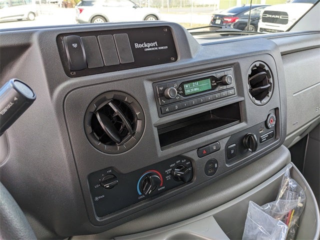 2023 Ford E-350SD Base Cutaway